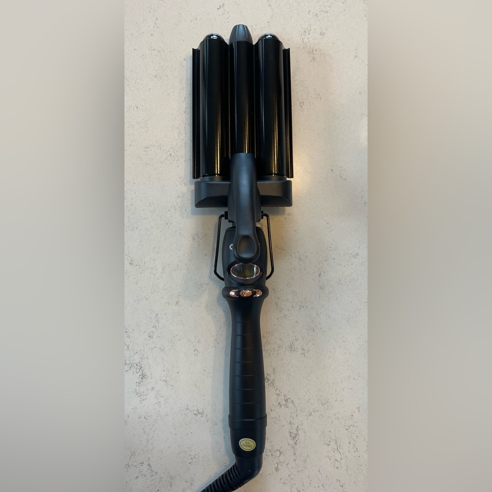 AMIKA HIGH TIDE HAIR CRIMPER